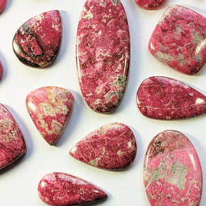 Thulite