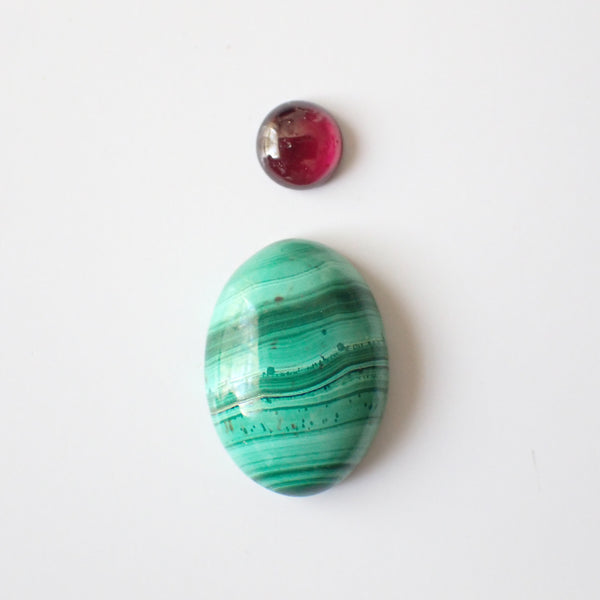 Loose Gemstone Pendant Pack GPK0023: Malachite & Garnet Cabochons for Jewellery Making
