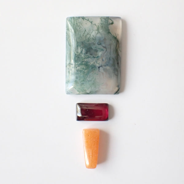 Loose Gemstone Pendant Pack GPK0044: Moss Agate, Garnet, & Ruby Cabochons for Jewellery Making